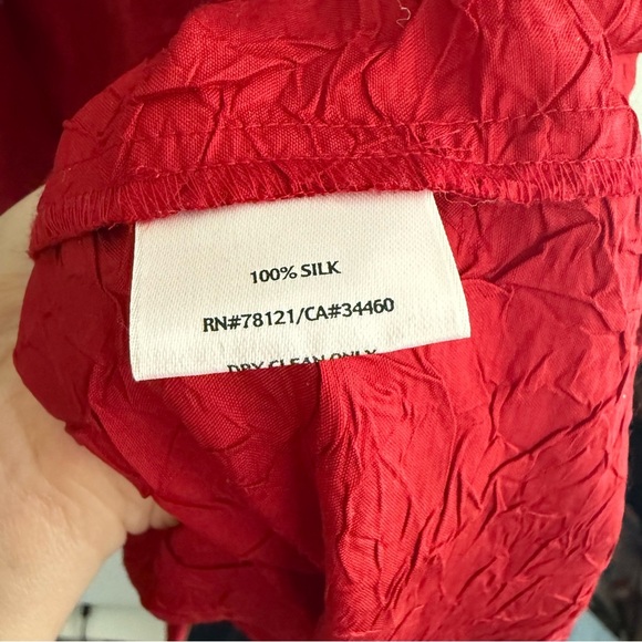 Eileen Fisher Red Silk Crinkled Button Up Tunic Lightweight Jacket - Picture 7 of 7